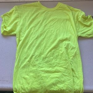 Plain neon short sleeved shirt
